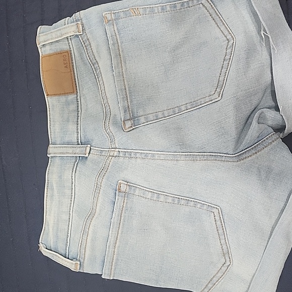 Shorts - Picture 3 of 3